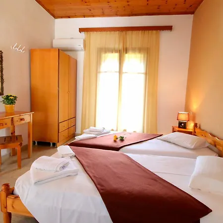 Romeo&juliet Hotel de apartamente Perivólion