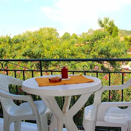 Romeo & Juliet Perivólion